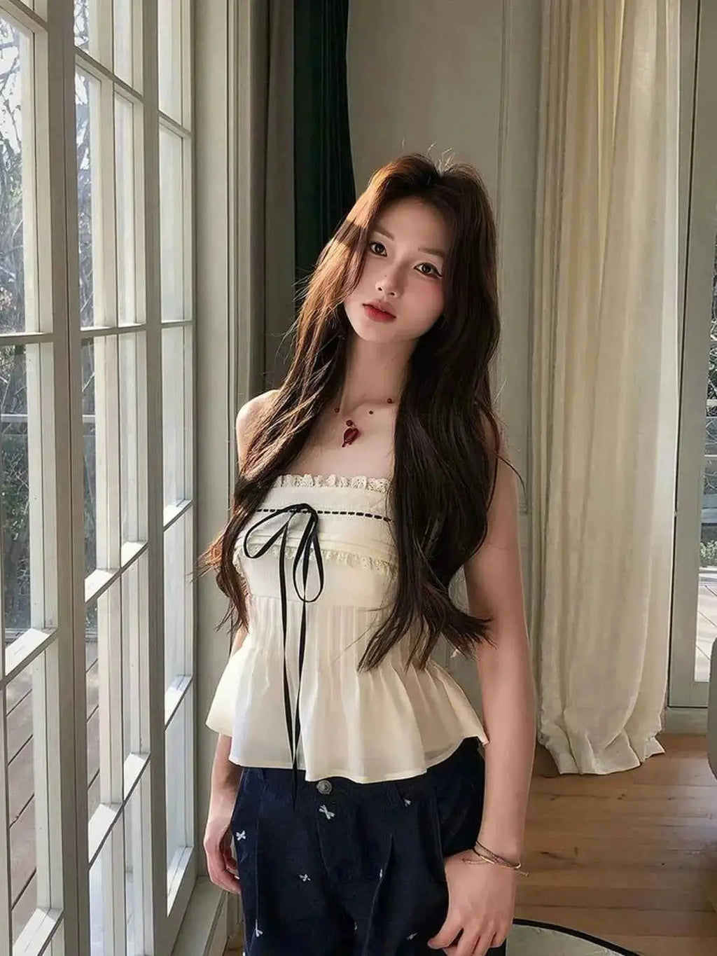 Sexy White Lace Hanging Neck Camisole Vest Women Summer With Chest Cushion Vest Top