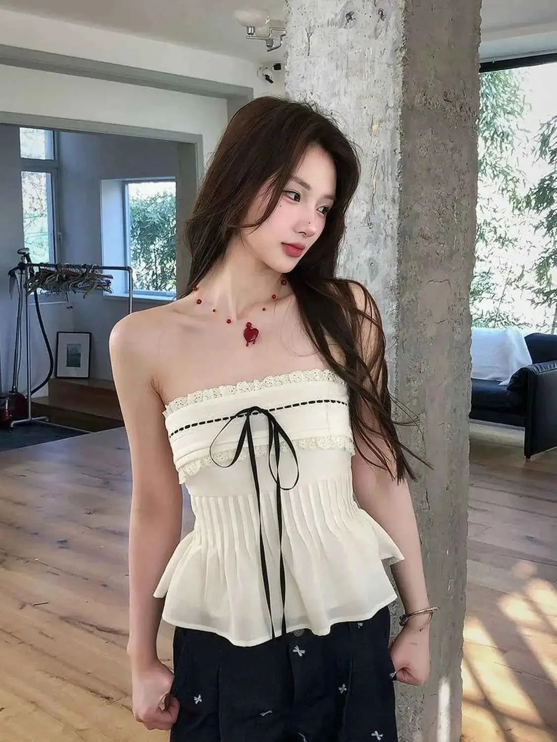 Sexy White Lace Hanging Neck Camisole Vest Women Summer With Chest Cushion Vest Top