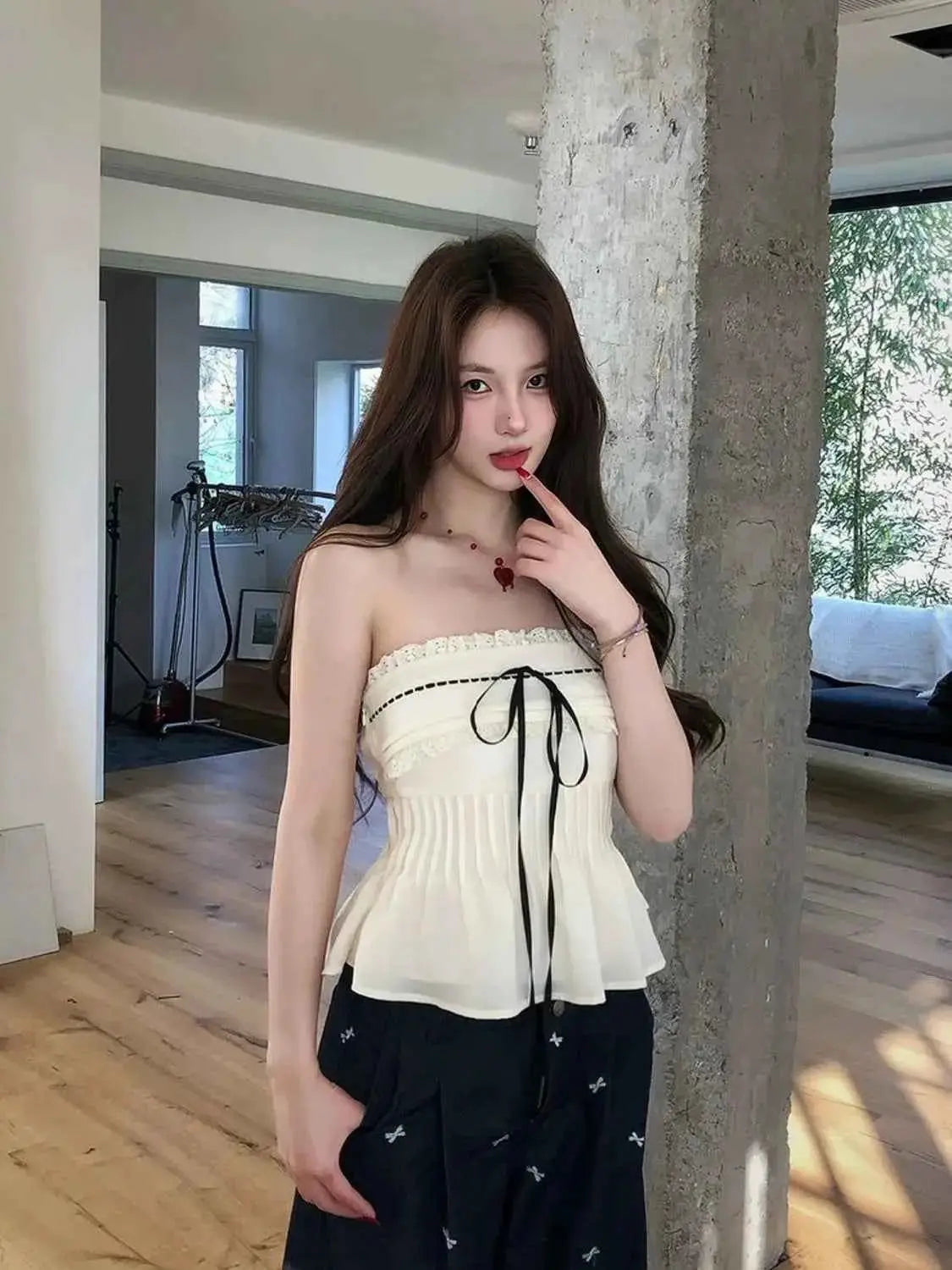 Sexy White Lace Hanging Neck Camisole Vest Women Summer With Chest Cushion Vest Top